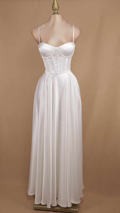 Vestido largo de novia con corset