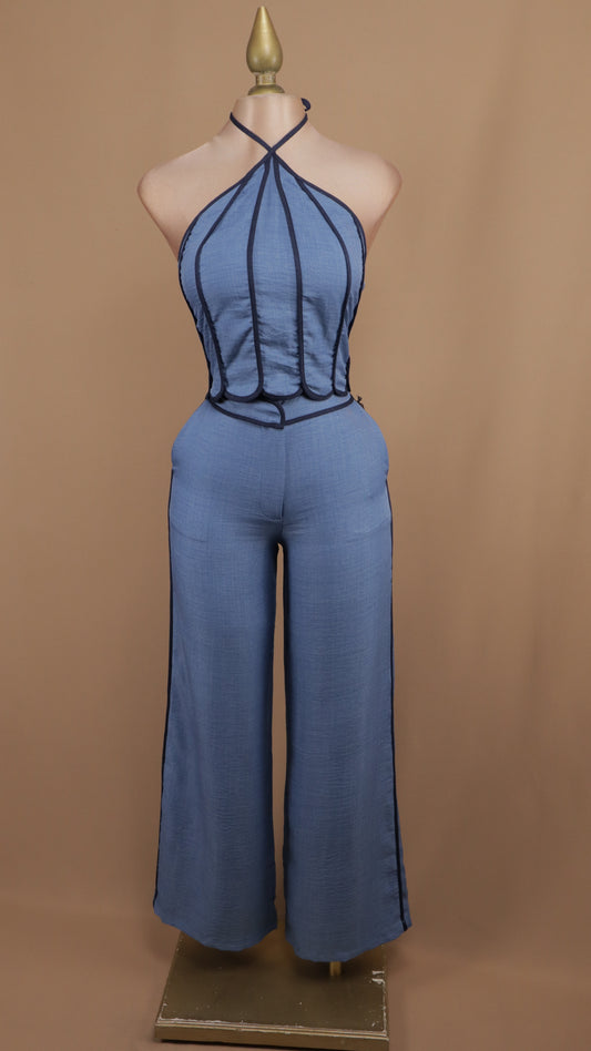 Conjunto de pantalón con blusa halter y bies