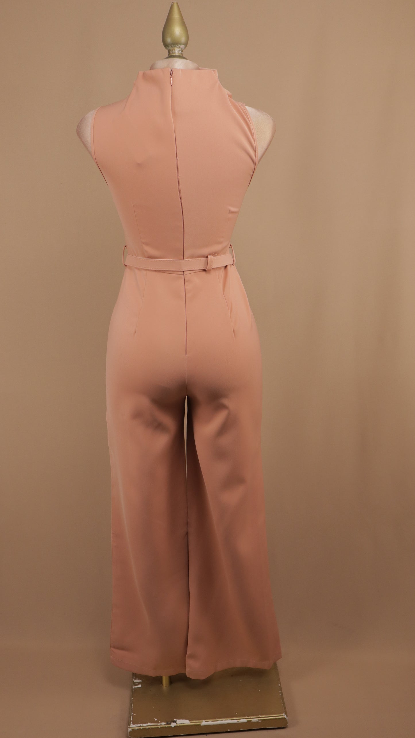 Palazzo resacado con cinto