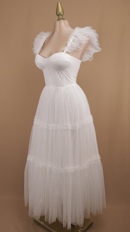 Vestido midi de tul con copa