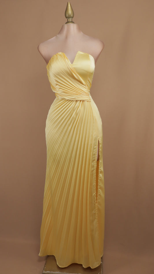 Vestido largo estraple plisado con escote en V