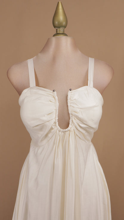 Vestido midi con tirante y escote de varilla