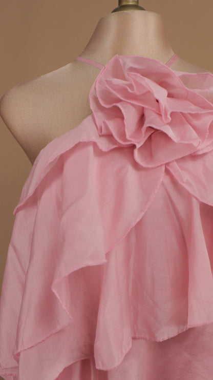 Vestido largo halter y olanes