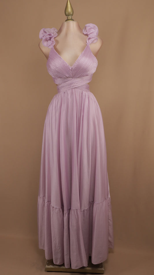 Vestido largo con escote en la espalda y escarola