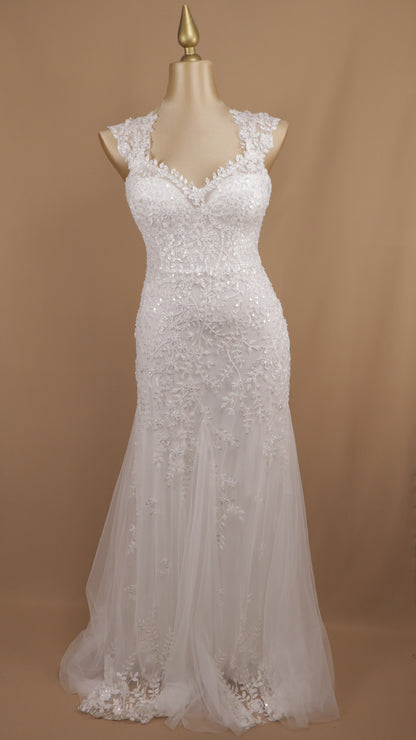 Vestido largo corte sirena con aplicación