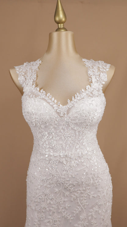 Vestido largo corte sirena con aplicación