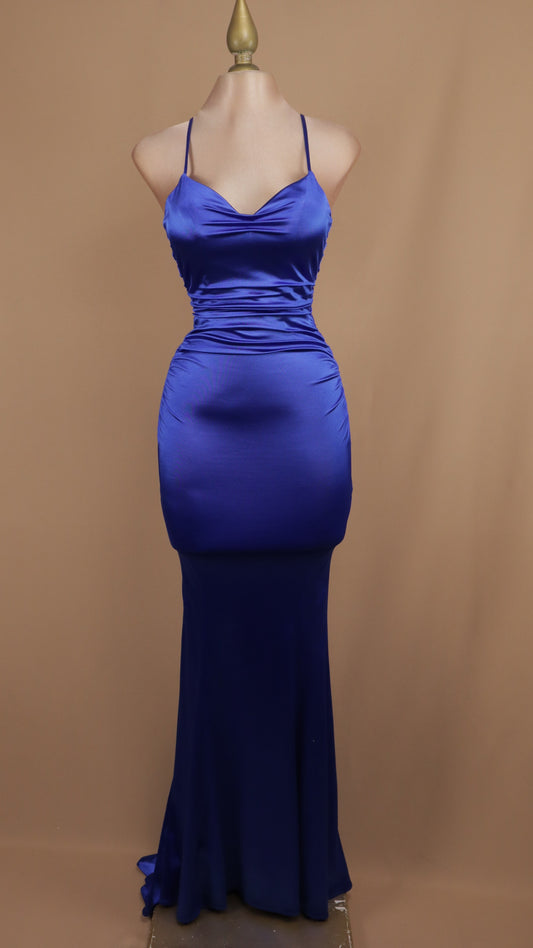 Vestido largo con escote en V y corset