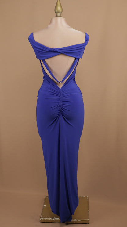Vestido midi al hombro con escote en la espalda