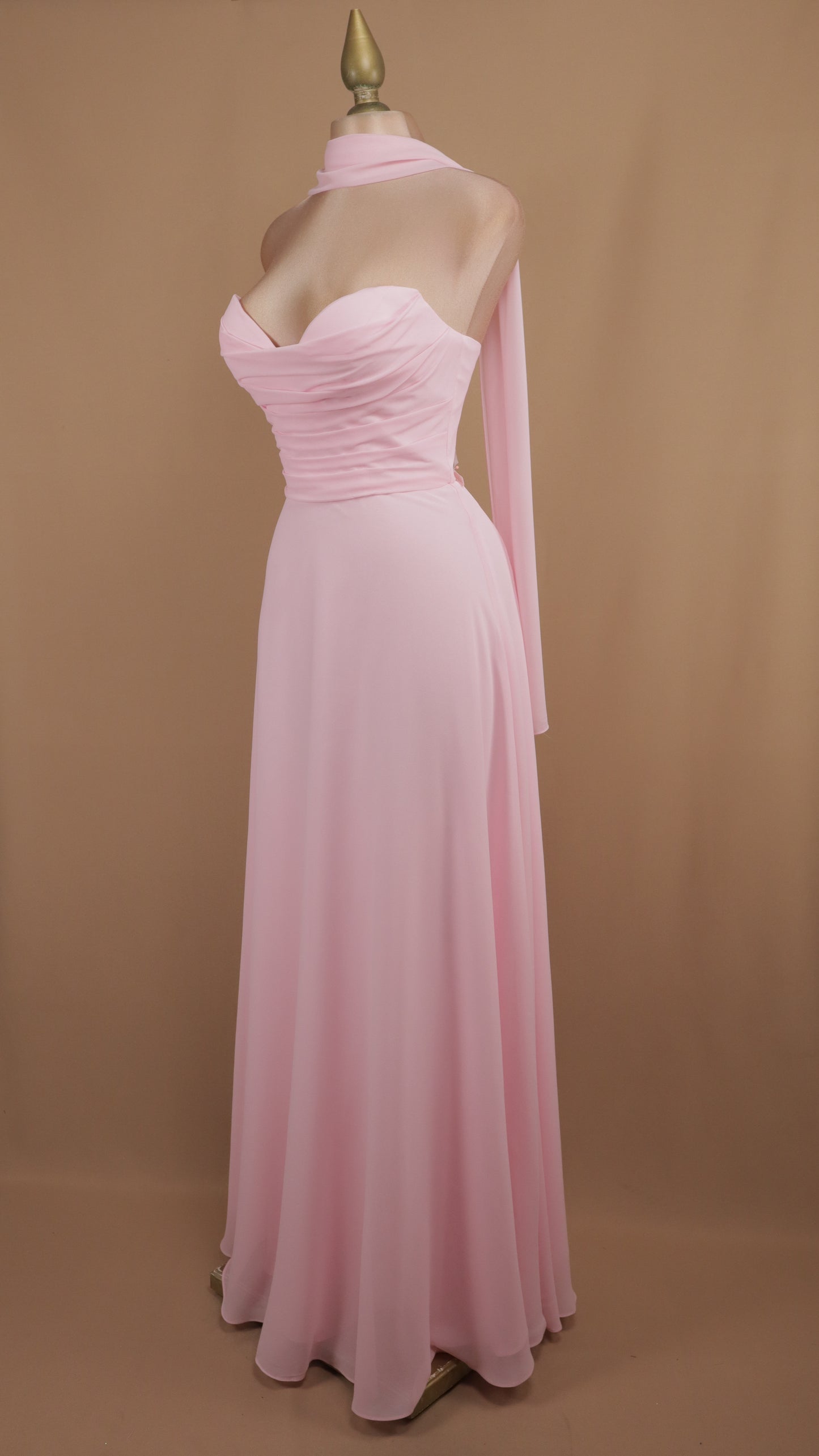 Vestido largo estraple con corset