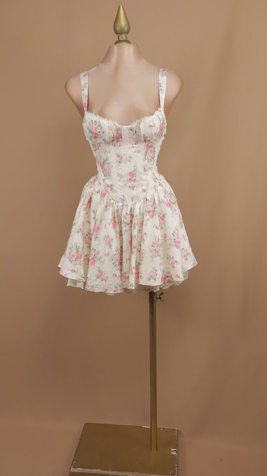 Vestido corto estampado pomposo con moño en la espalda