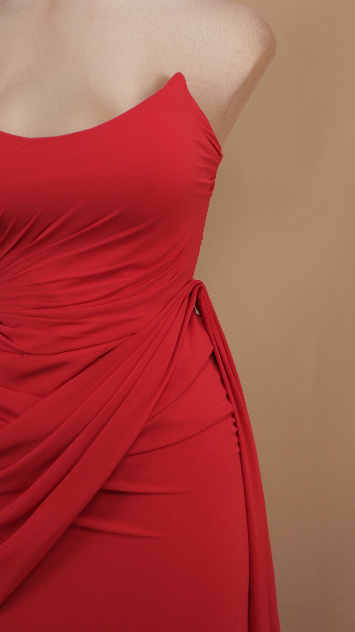 Vestido largo estraple con corset