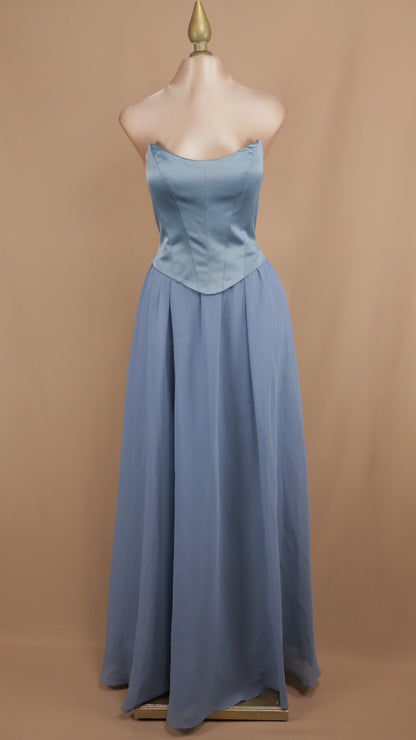 Vestido largo estraple con falda de chiffon