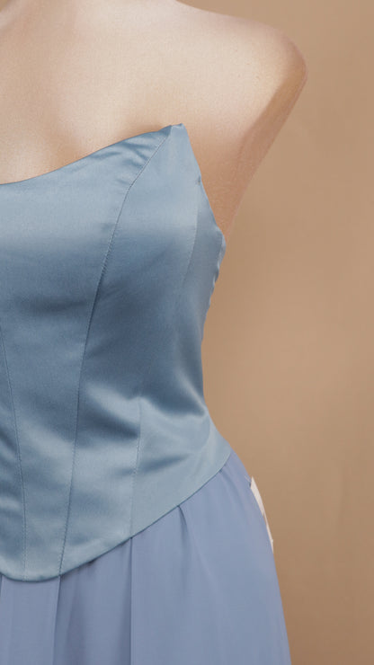 Vestido largo estraple con falda de chiffon