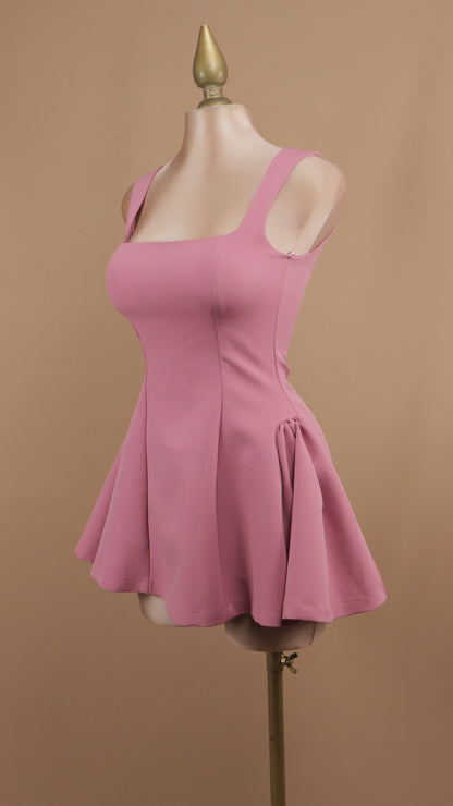 Vestido corto en línea A