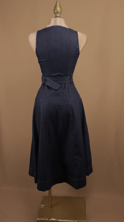 Vestido midi de mezclilla con cinto