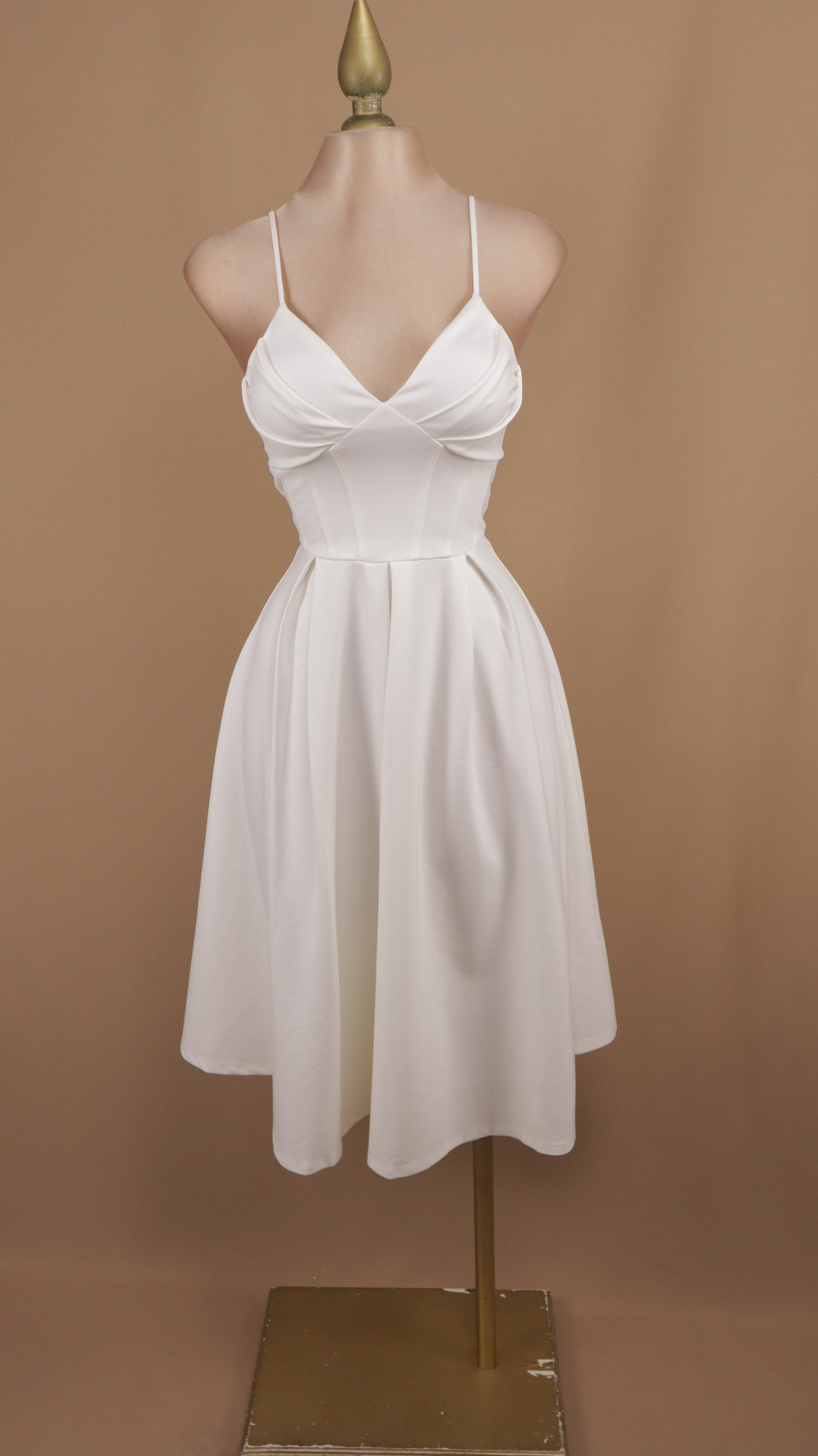 Vestido midi escote en V y en línea A