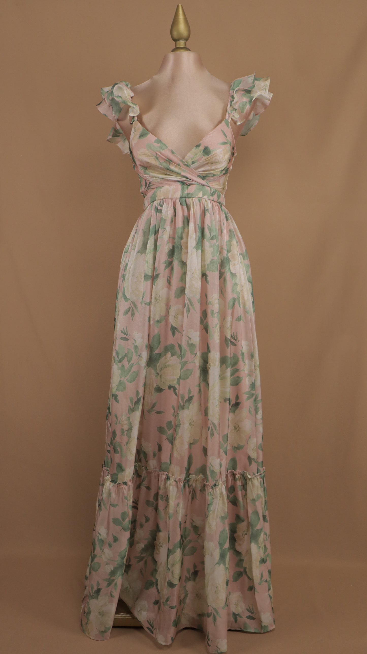 Vestido largo floreado imperio