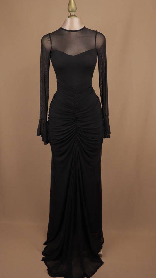 Vestido largo manga larga con pliegues en cintura