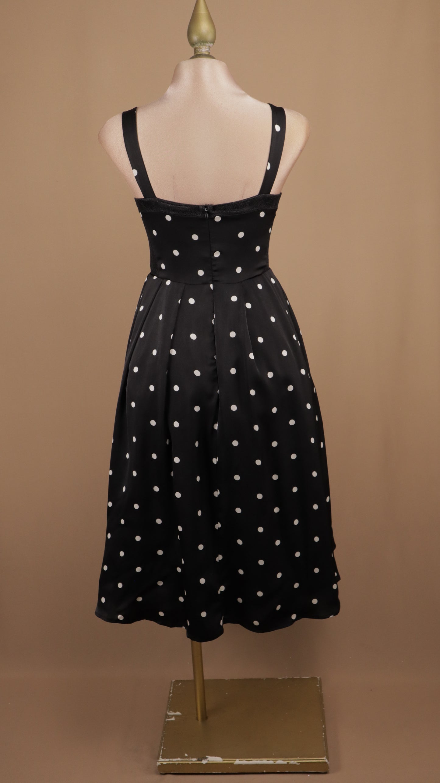 Vestido maxi boleado de tirantes