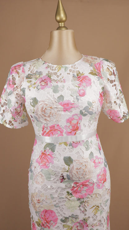 Vestido midi plus size de encaje estampado