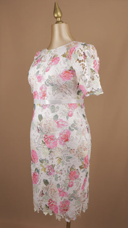 Vestido midi plus size de encaje estampado