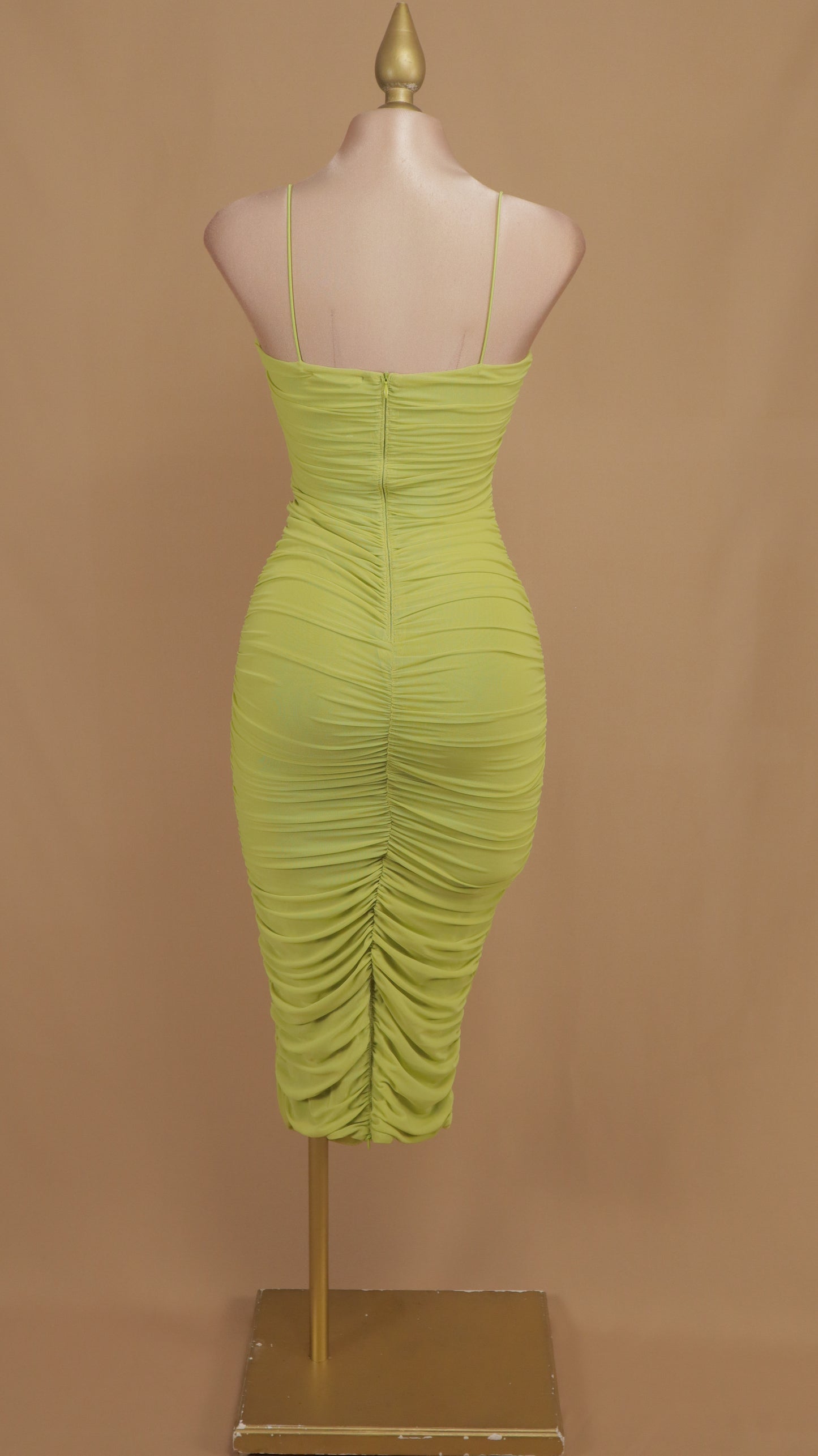Vestido maxi plisado sensual