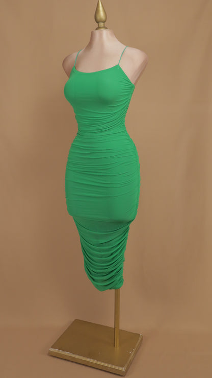 Vestido maxi plisado sensual
