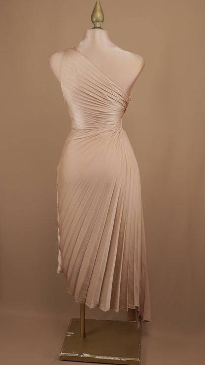 Vestido maxi asimétrico ojal
