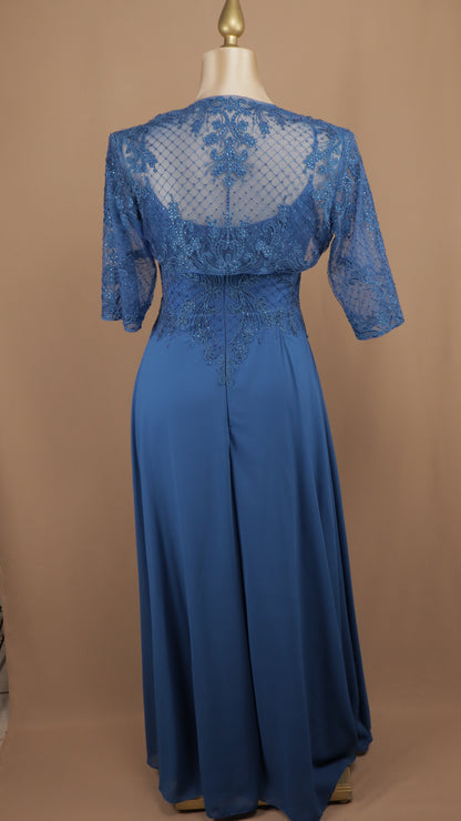 Vestido largo plus size con torerita y aplicacion