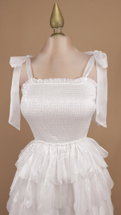 Vestido midi con elástico y ondas