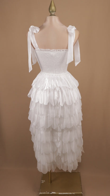Vestido midi con elástico y ondas