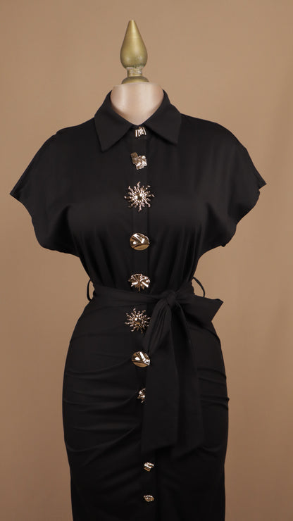 Vestido midi con botones dorados y con manga