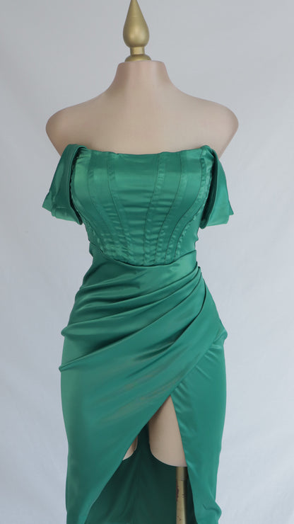 VESTIDO CORSET VICTORIANO