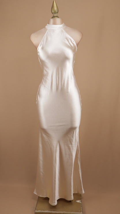Vestido largo cuello halter satinado