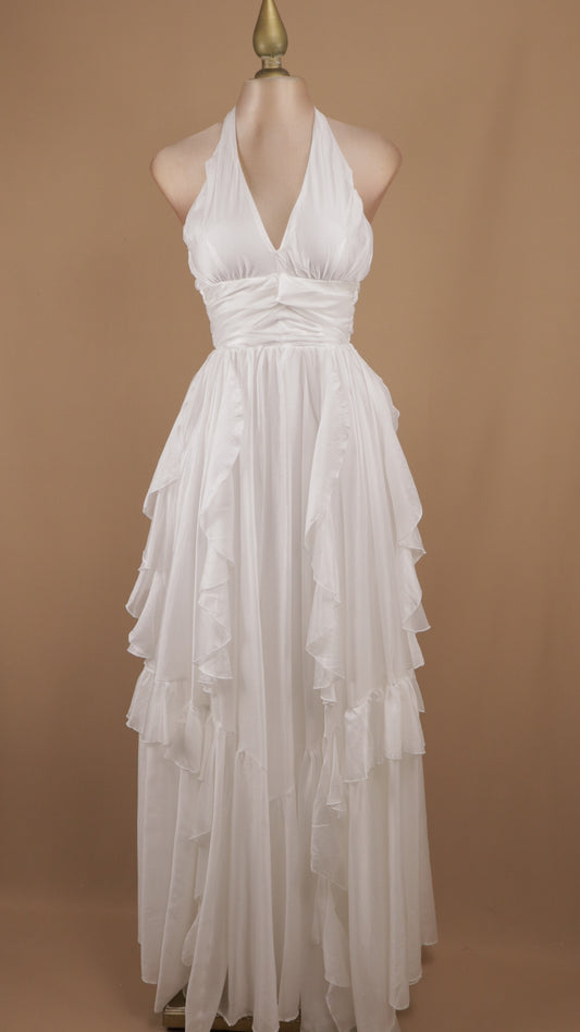 Vestido largo cuello halter con escarolas