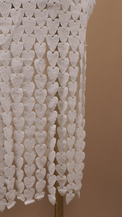 Vestido midi de corazones y tiras