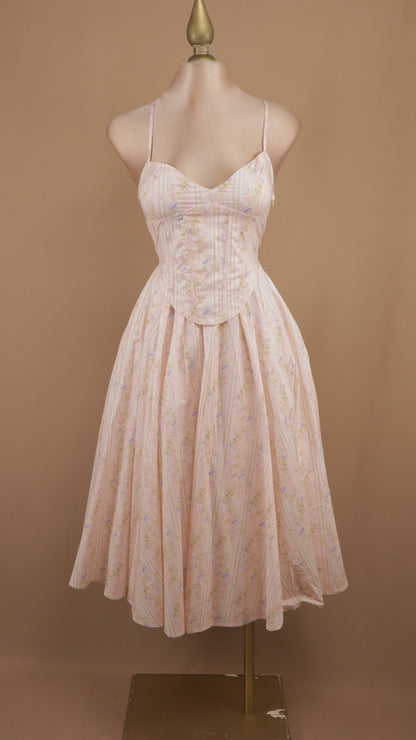 Vestido midi estampado de tirantes