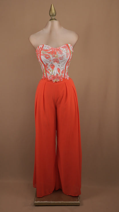 Conjunto de pantalón y corset estraple