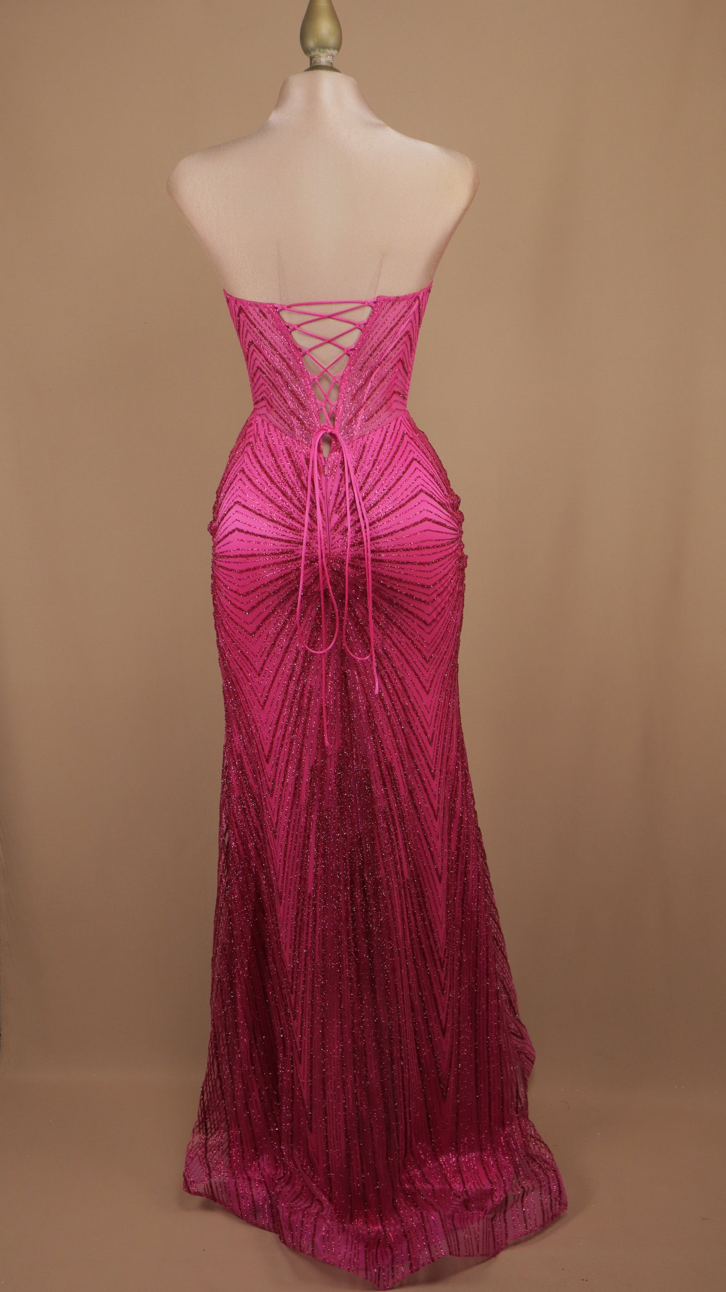 Vestido largo estraple de gala