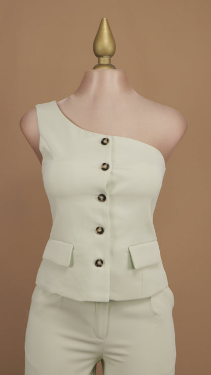 Conjunto de pantalón y saco asimétrico de botones