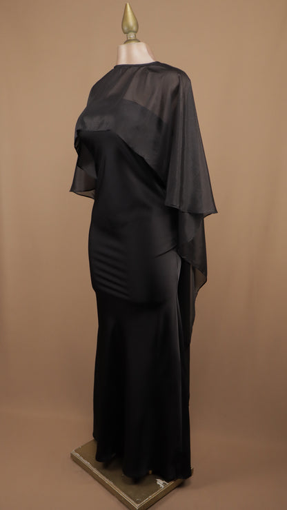 Vestido largo satinado con capa de chiffon