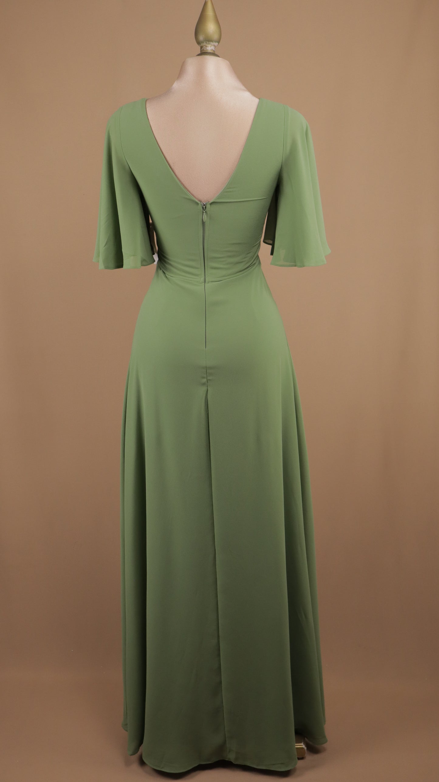 Vestido largo de chiffon con manga