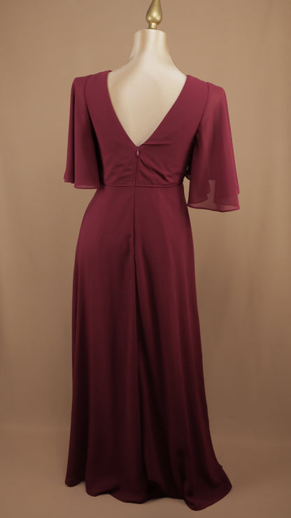 Vestido largo talla extra de chiffon con manga