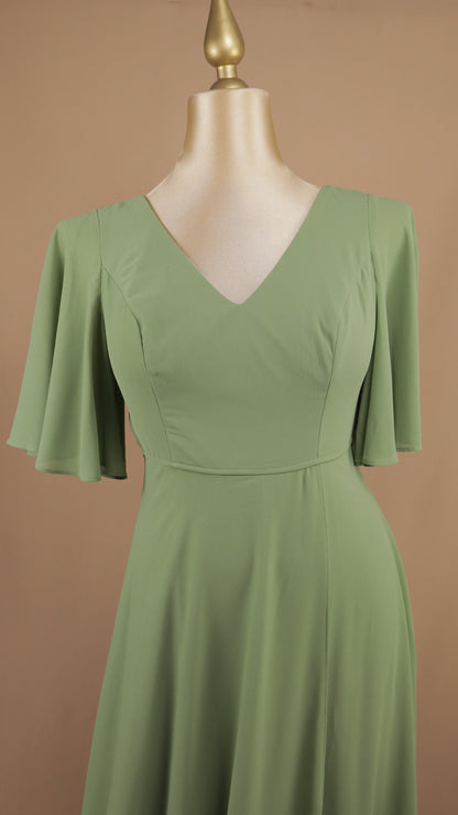 Vestido largo talla extra de chiffon con manga