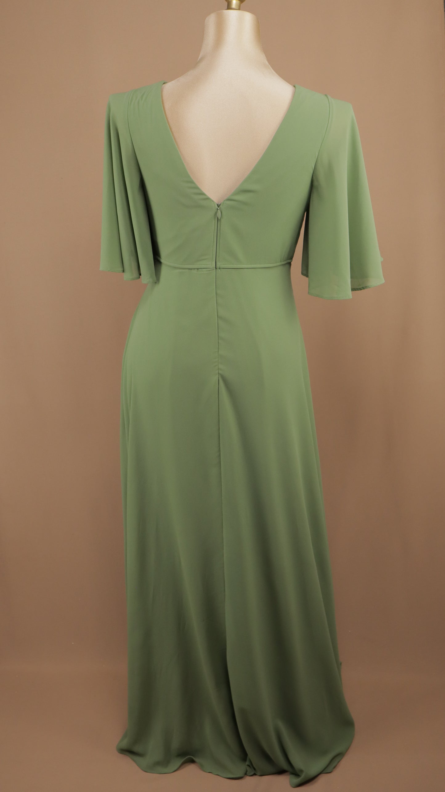 Vestido largo talla extra de chiffon con manga