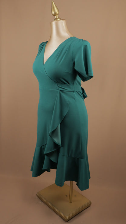 Vestido midi talla extra con manga y escarola