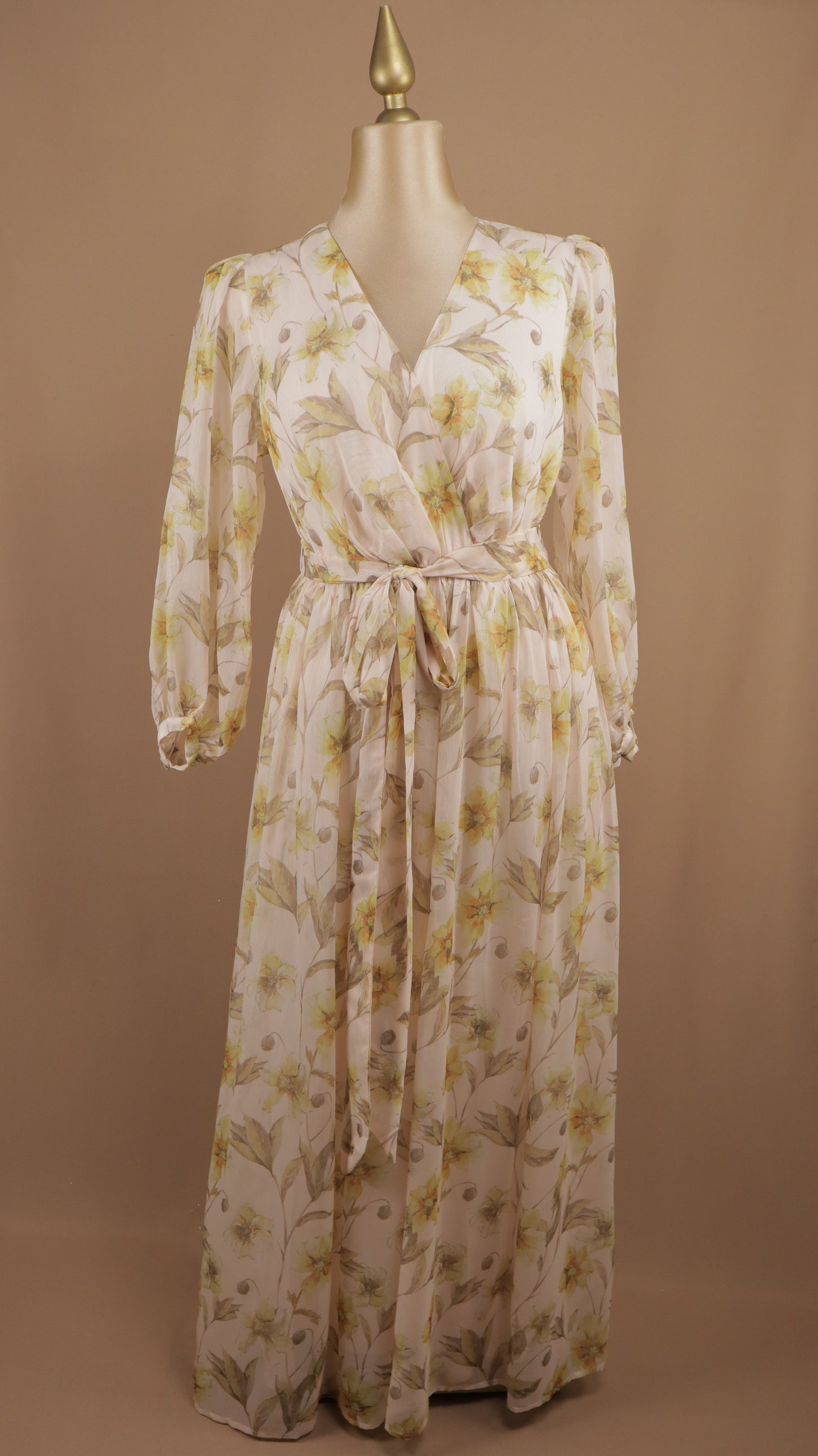 Vestido largo plus, floral