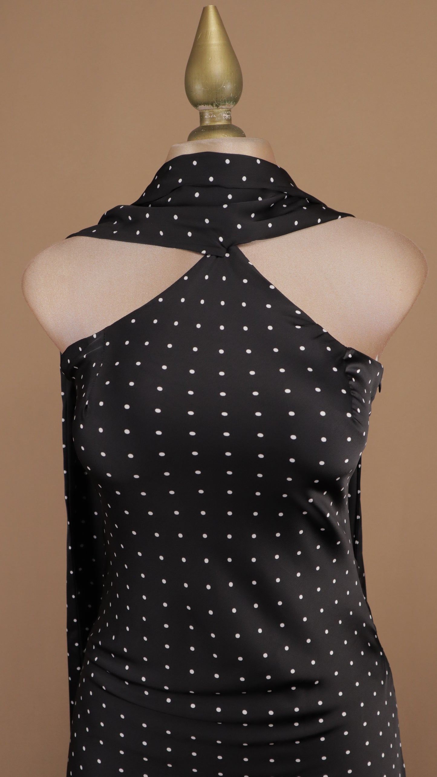 Vestido halter polka dots satin