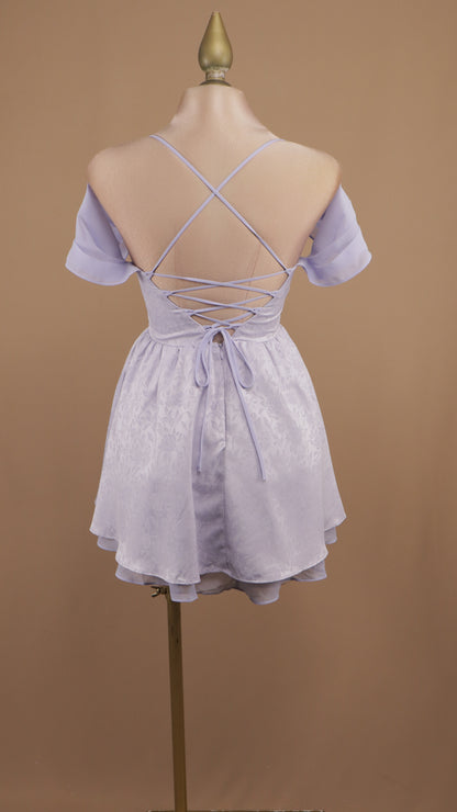 Vestido corto jacquard floral satinado