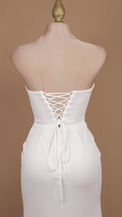 Vestido largo de novia estraple con corset